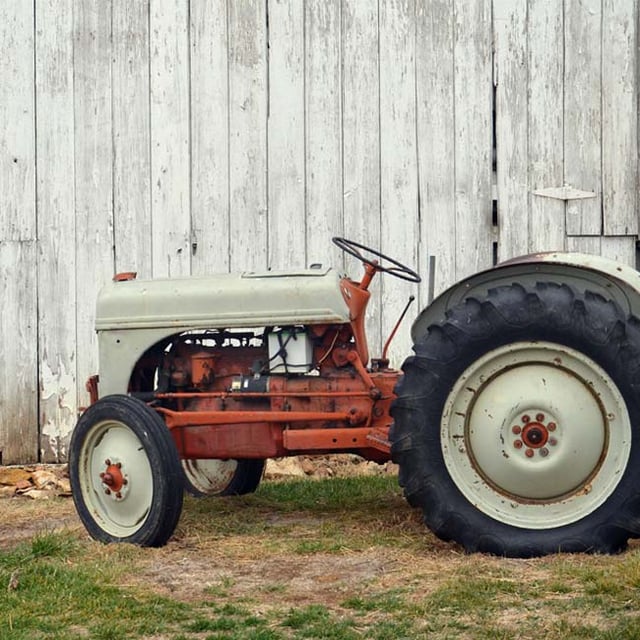 tractor